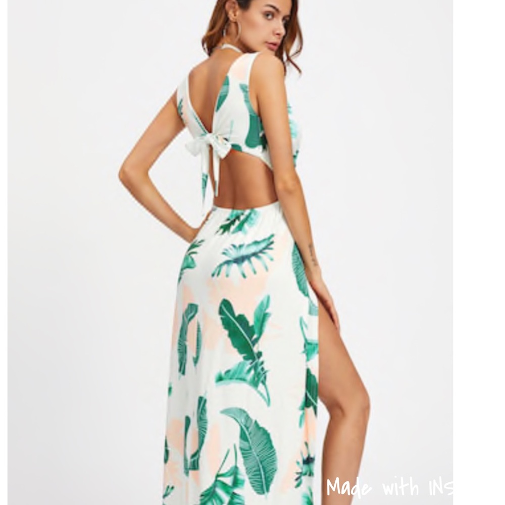 Relisted β¨Maxi Dress High Side Slits - Picture 4 of 6